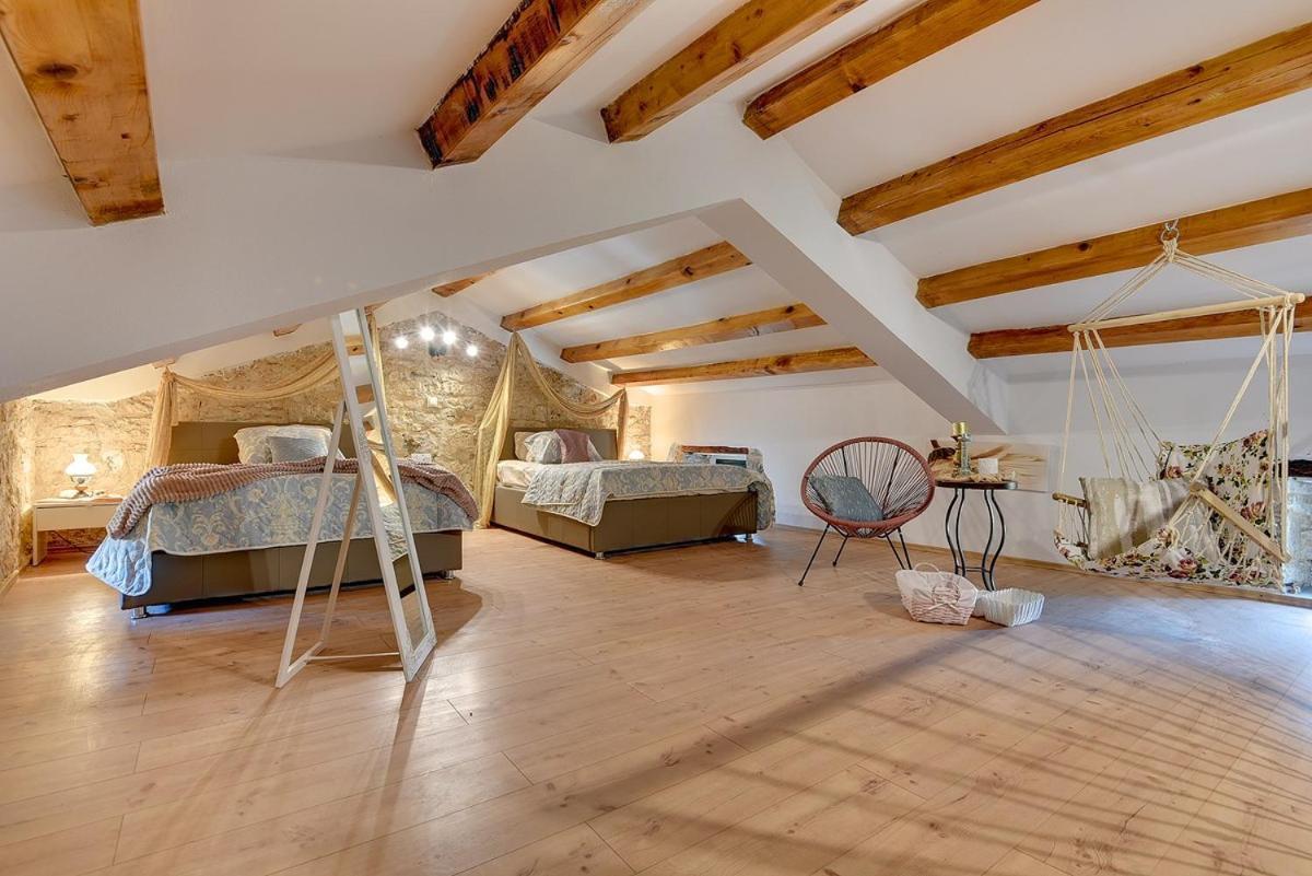 Villa Micol Gajana Экстерьер фото
