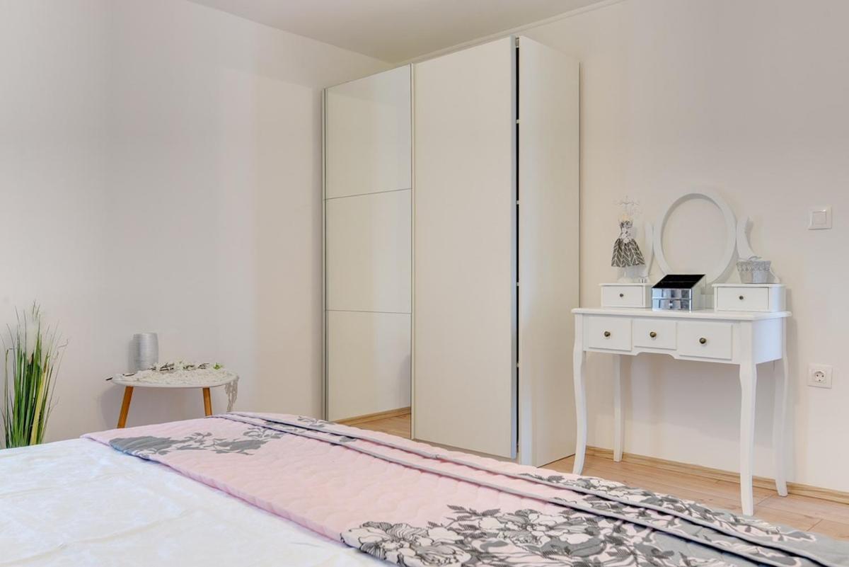 Villa Micol Gajana Экстерьер фото