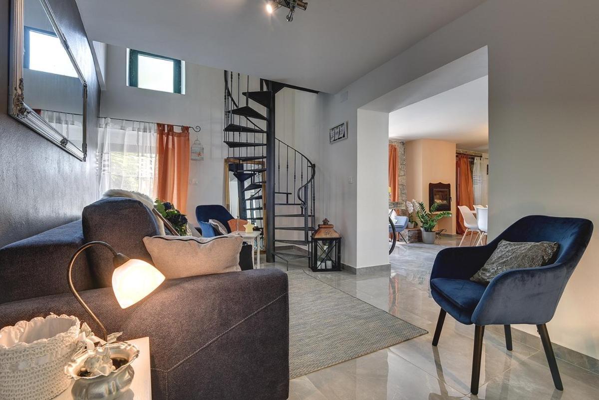 Villa Micol Gajana Экстерьер фото