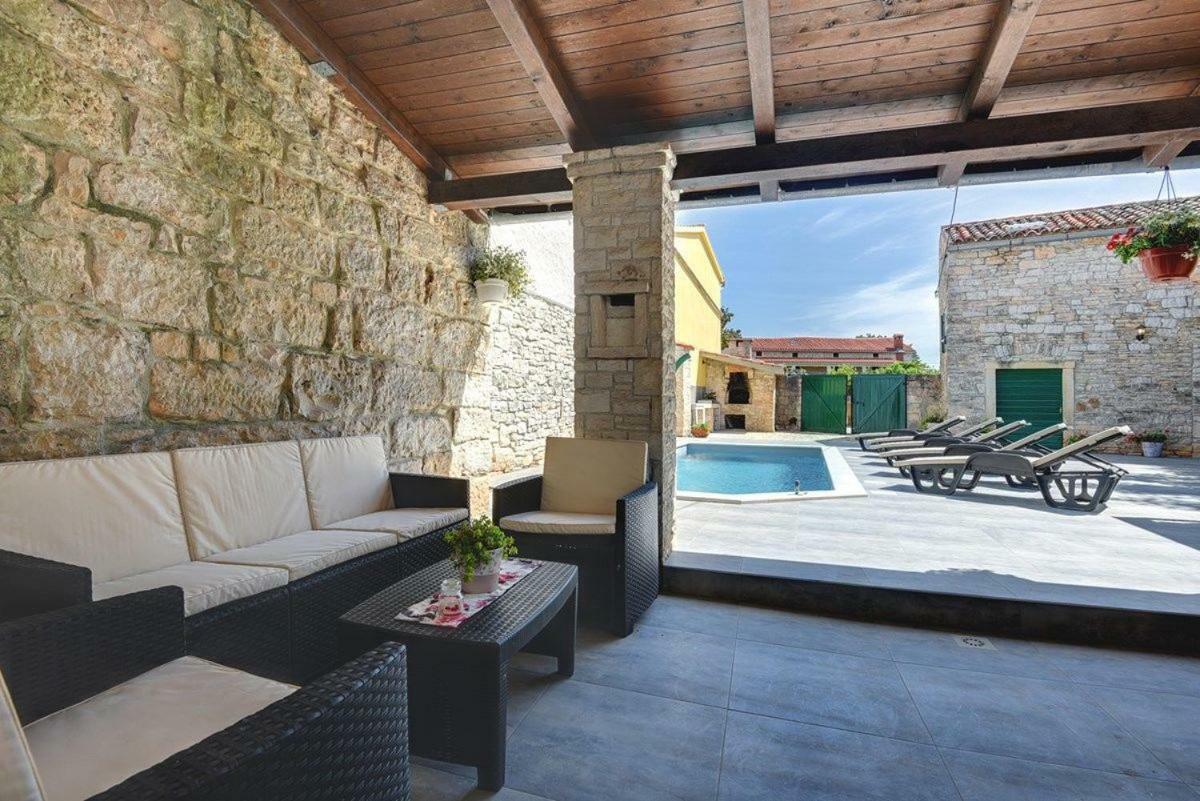 Villa Micol Gajana Экстерьер фото