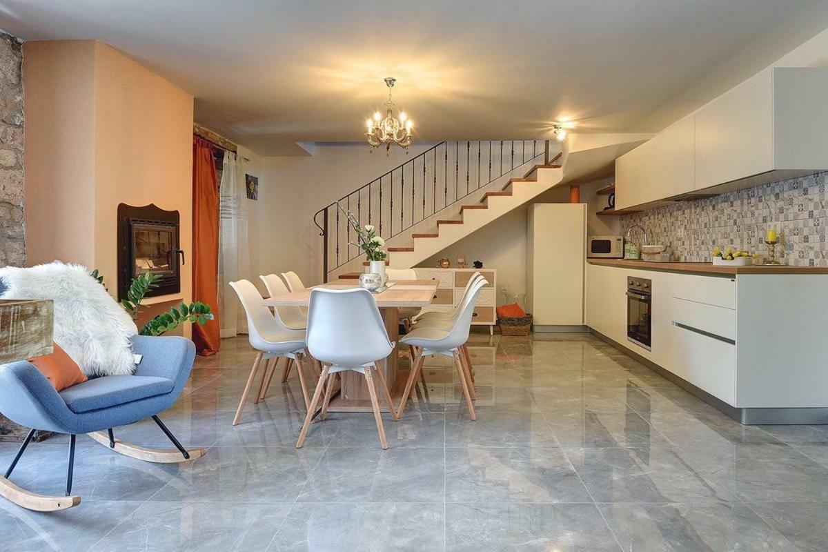 Villa Micol Gajana Экстерьер фото